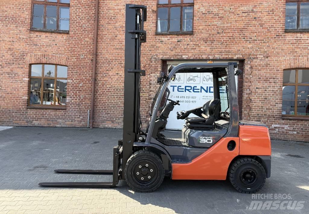 Toyota 06-8FD30F Diesel trucks