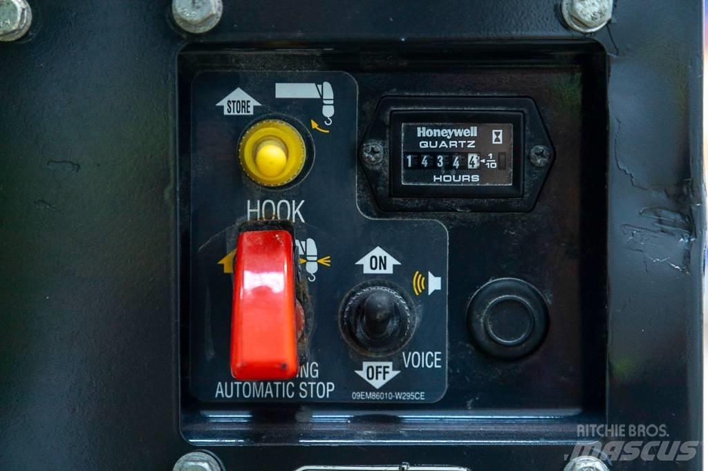 Unic URW-295-WBE Mini cranes