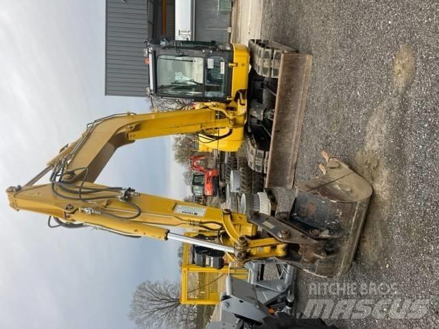 Komatsu PC80MR Telescopic handlers