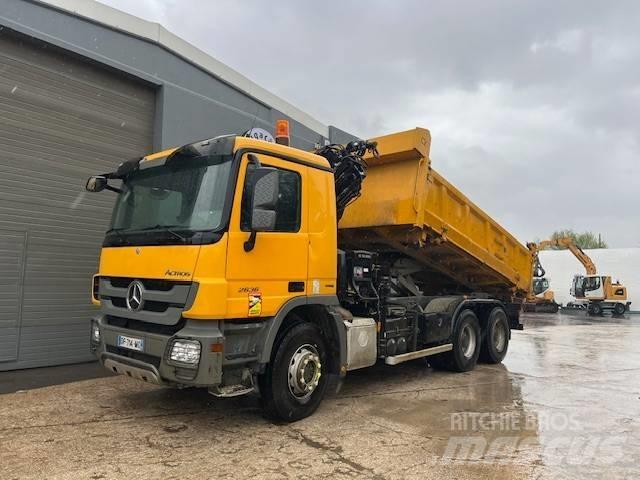 Mercedes-Benz 2636 Tipper trucks