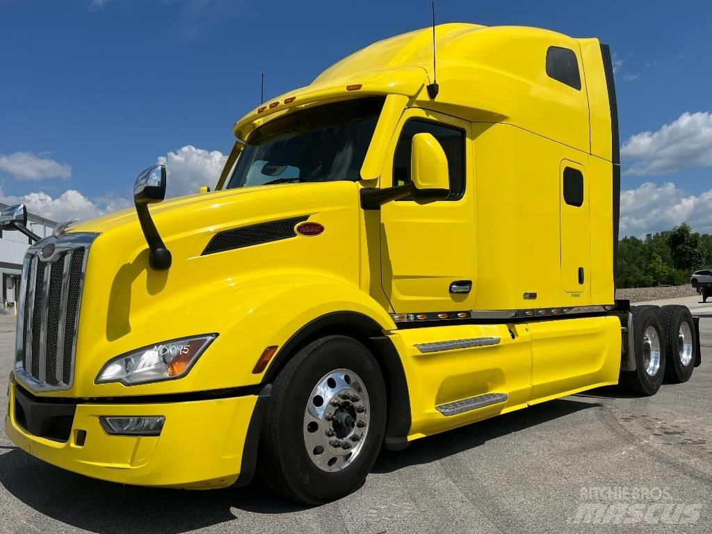 Peterbilt 579 Prime Movers