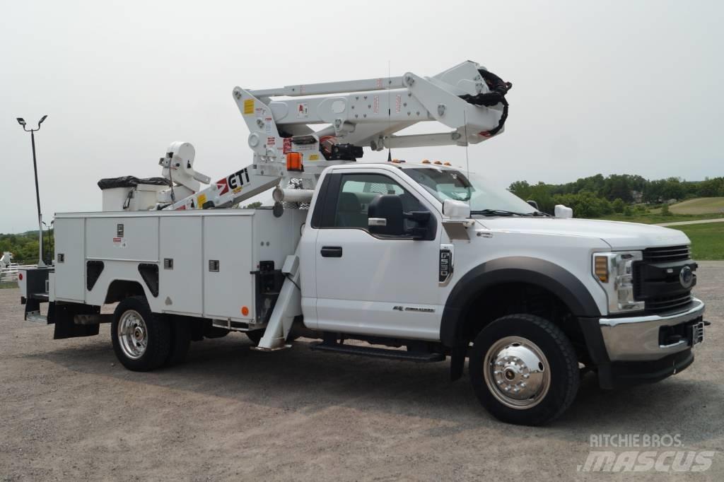 Ford F 550 XL SD Truck mounted platforms
