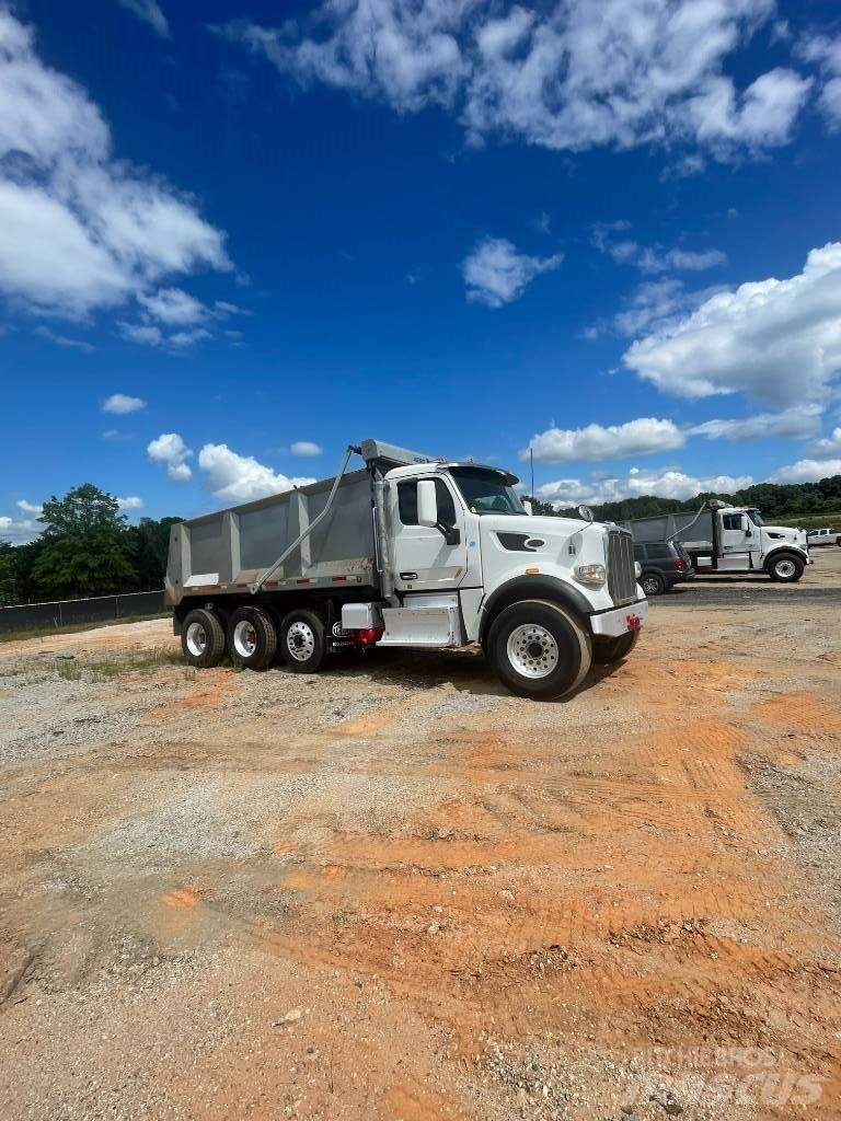 Peterbilt Dump Truck Tipper trucks