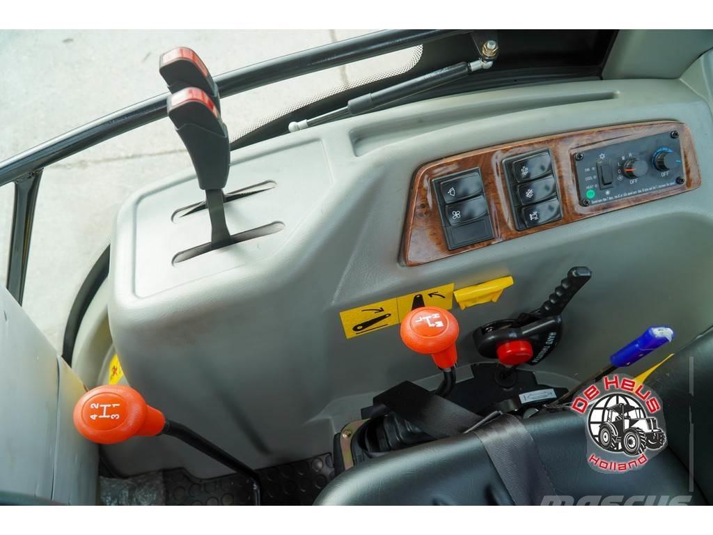 YTO NMF704C Tractors