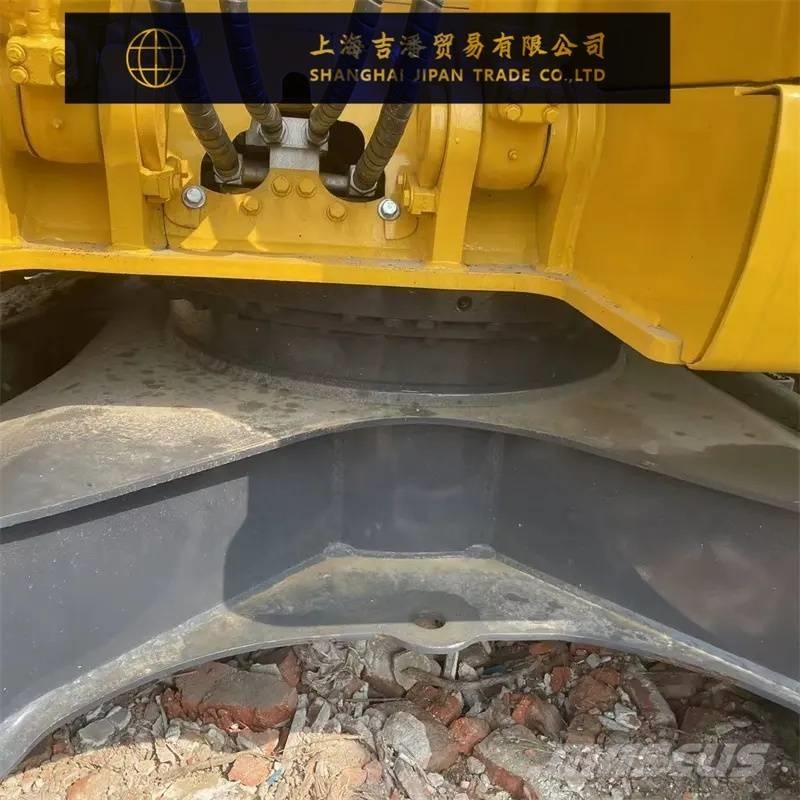 Komatsu PC 138 US Mini excavators  7t - 12t