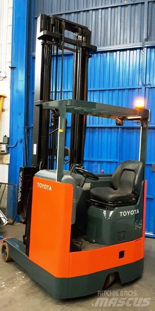 Toyota 6 FBRE 14 Reach truck