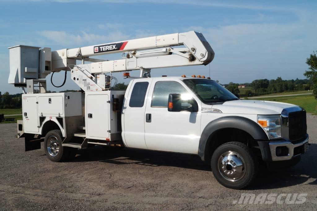 Ford F 550 XLT SD Truck mounted platforms
