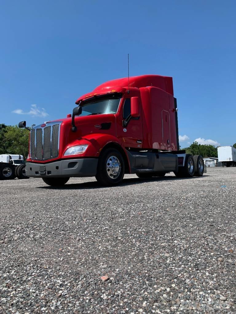 Peterbilt 579 Prime Movers