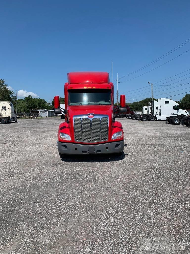 Peterbilt 579 Prime Movers