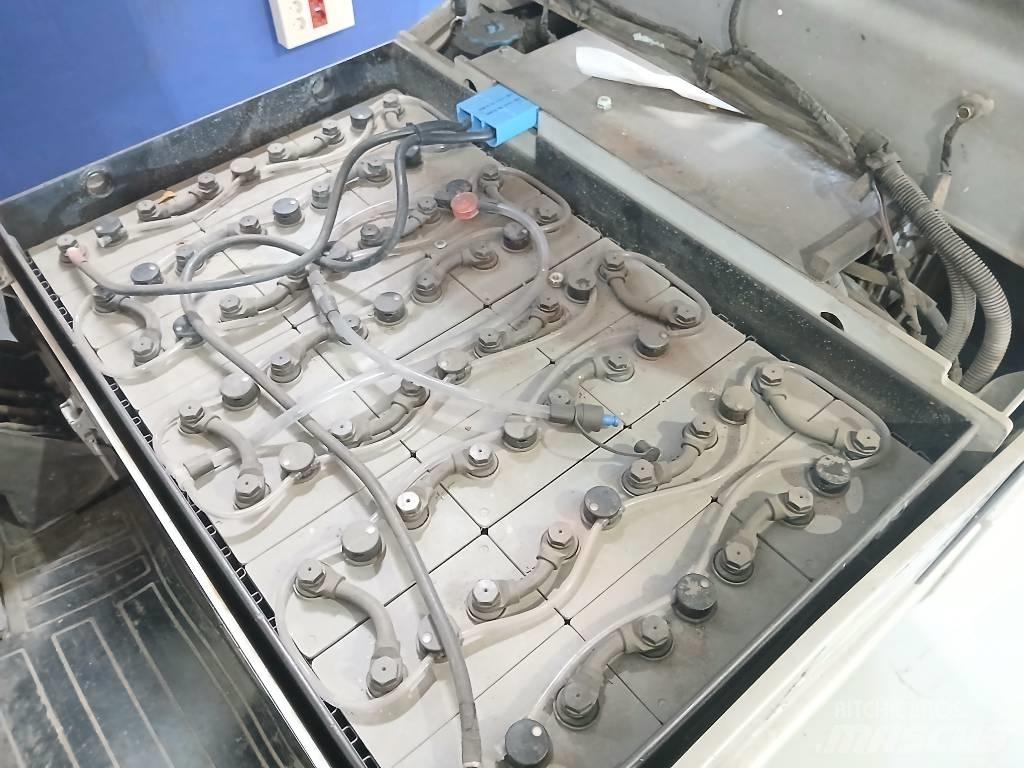 Nissan G1N1L 16 Q Other