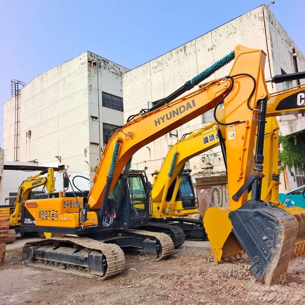 Hyundai 220LC-9 Crawler excavators