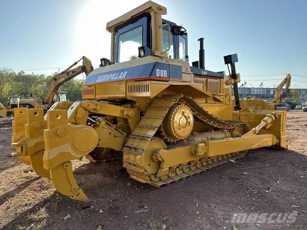 CAT D8R Crawler dozers