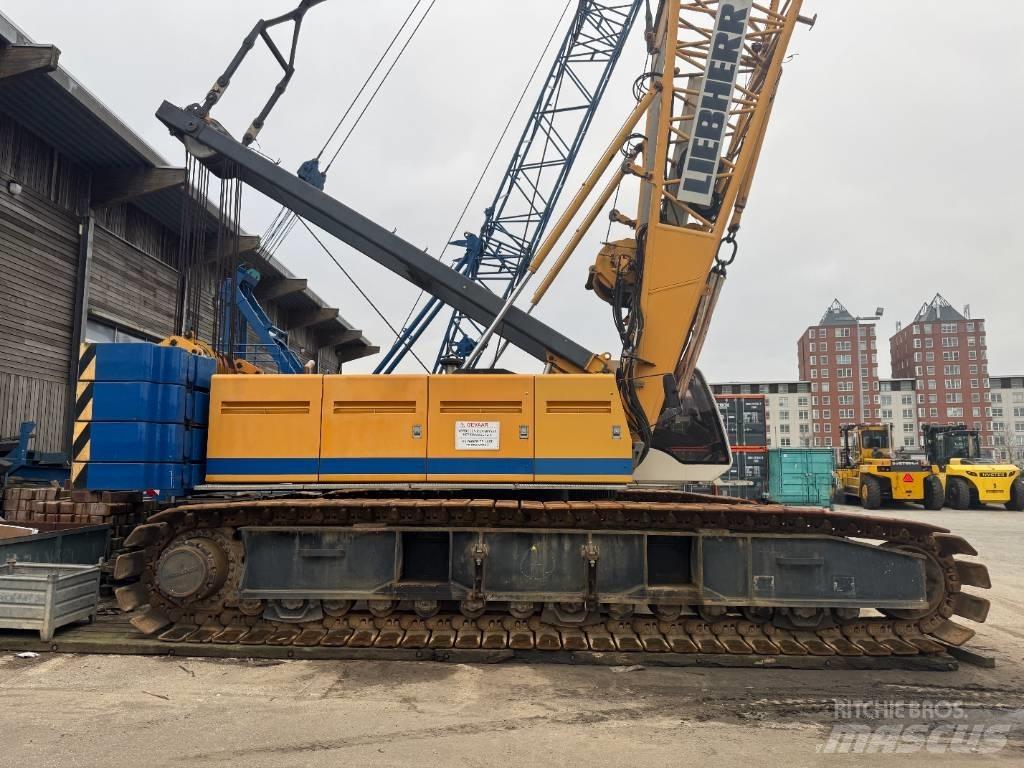 Liebherr LR1140 Track mounted cranes