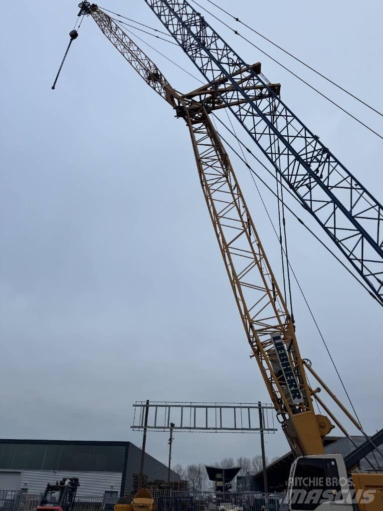 Liebherr LR1140 Track mounted cranes