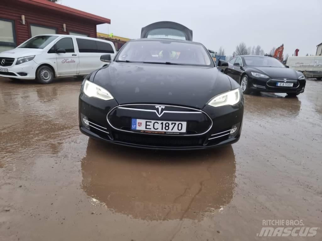 Tesla Model S P85 Cars
