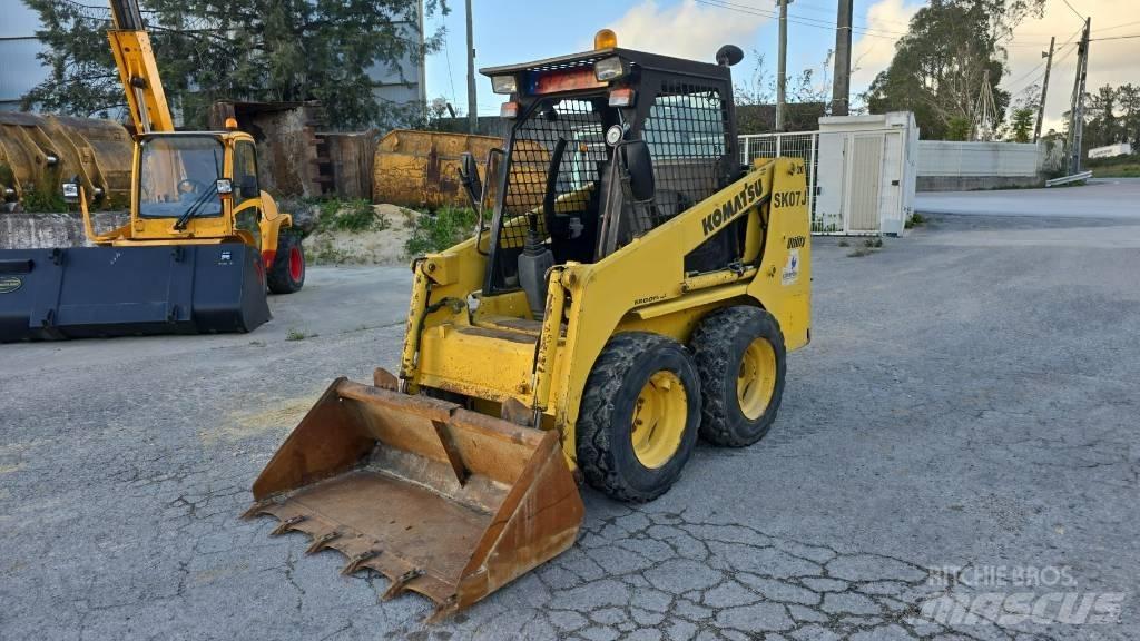 Komatsu SK07J Mini loaders