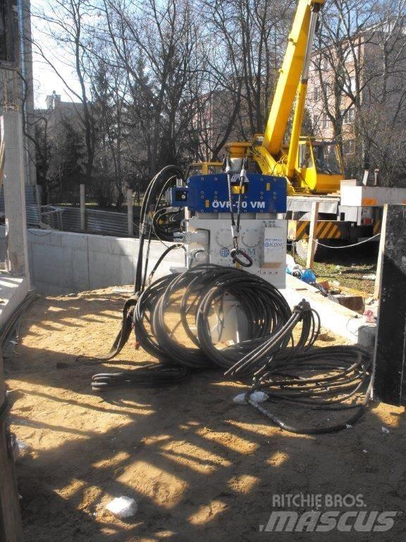  OVR 70VM Vibratory pile drivers