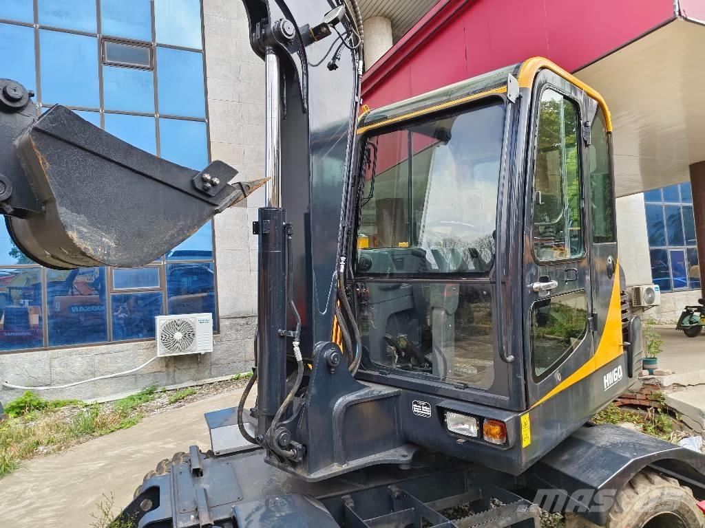 Hyundai 60 W Wheeled excavators
