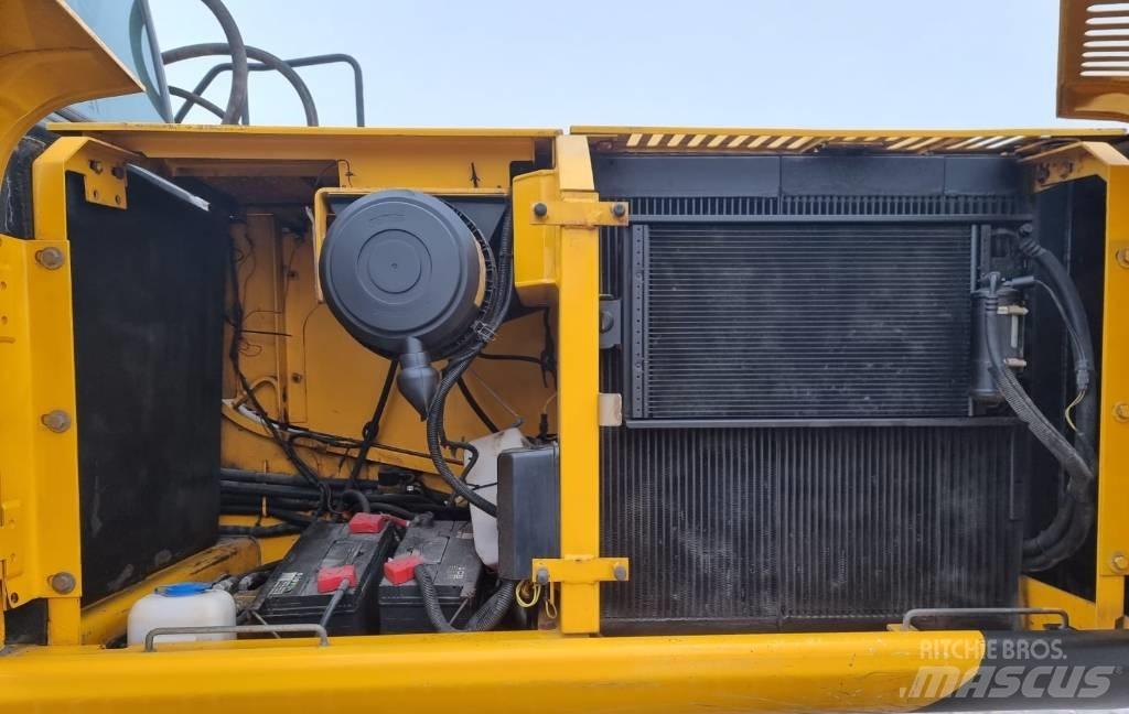 JCB JS 220 LC Crawler excavators