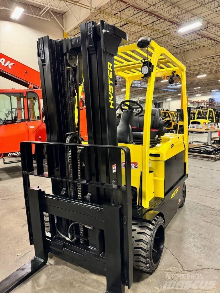 Hyster E100XN Electric forklift trucks