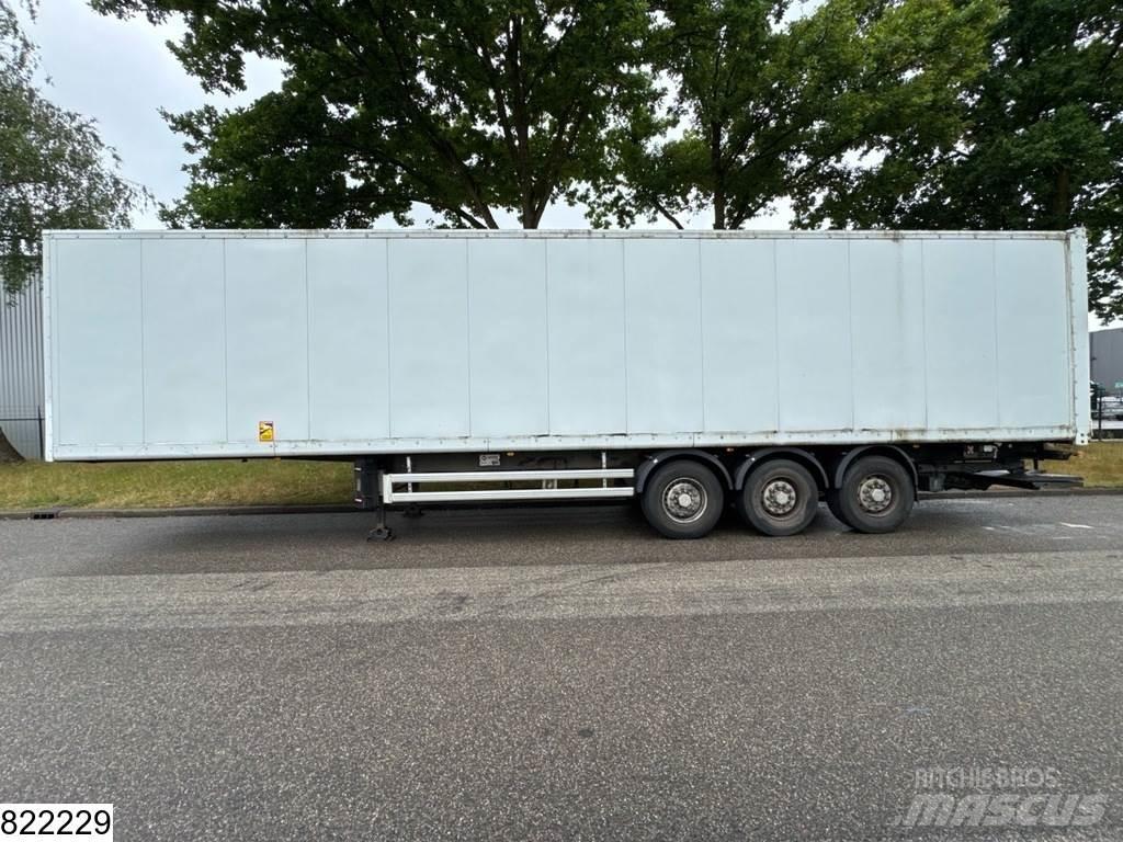 Samro gesloten bak Box semi-trailers