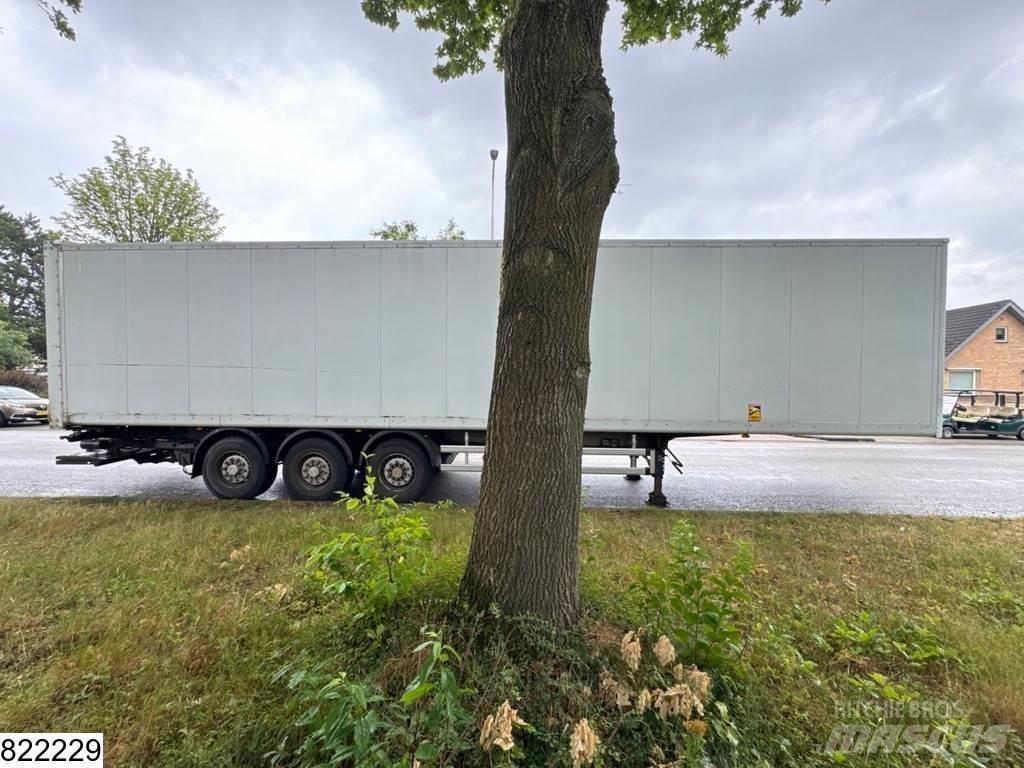 Samro gesloten bak Box semi-trailers