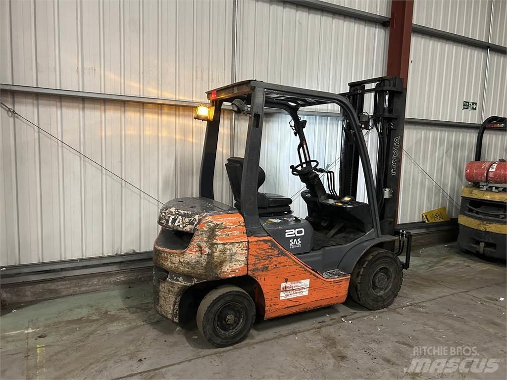 Toyota 8FD20 Diesel trucks