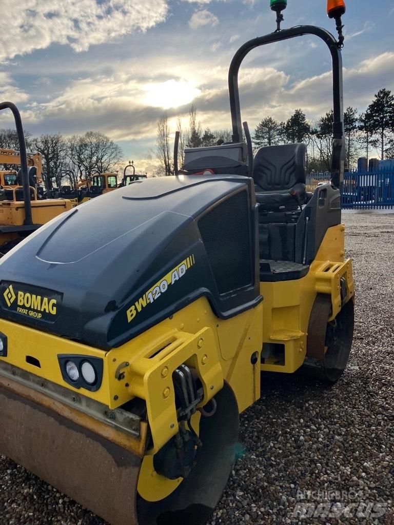 Bomag BW 120 AD-5 Twin drum rollers