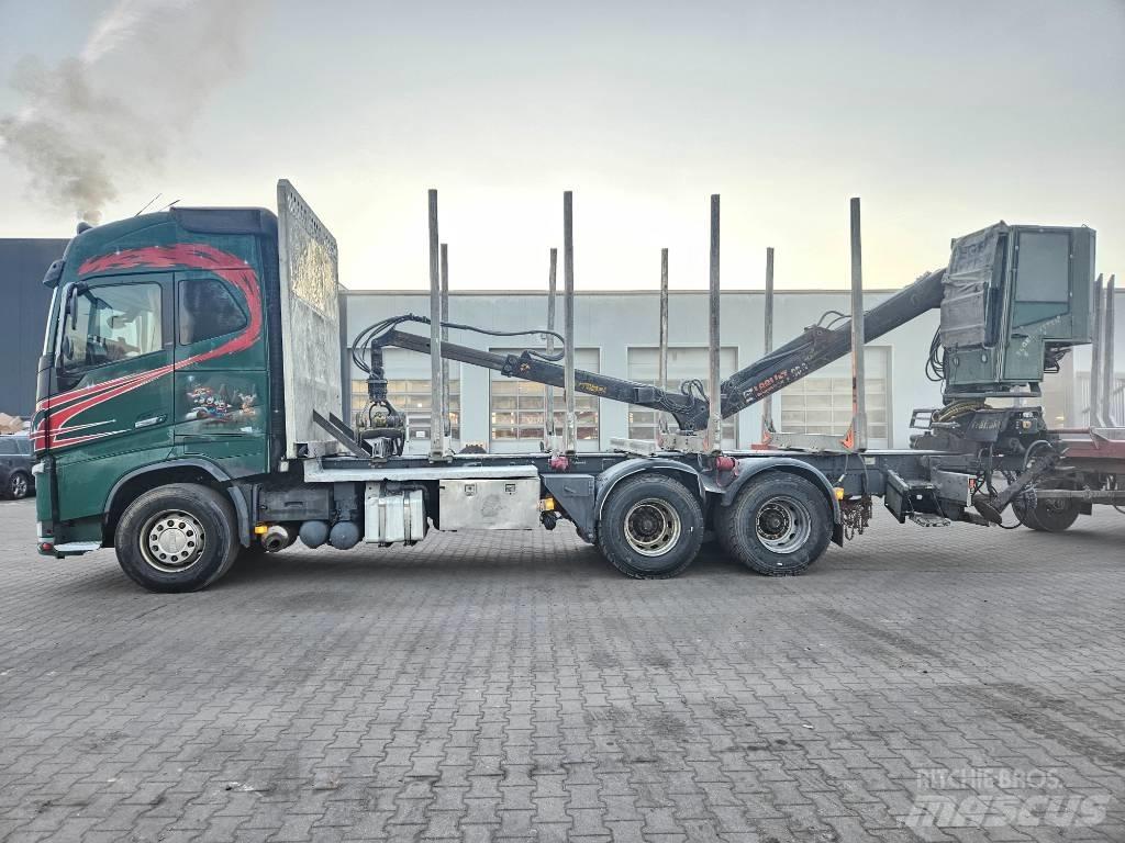 Volvo FH 16 Timber trucks