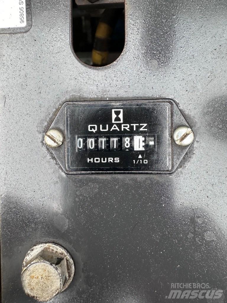 Bobcat MT100 Crawler loaders