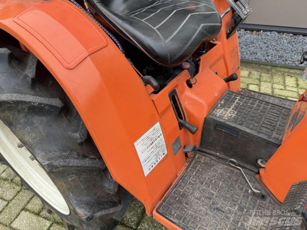 Kubota Bultra  B1-17 Tractors
