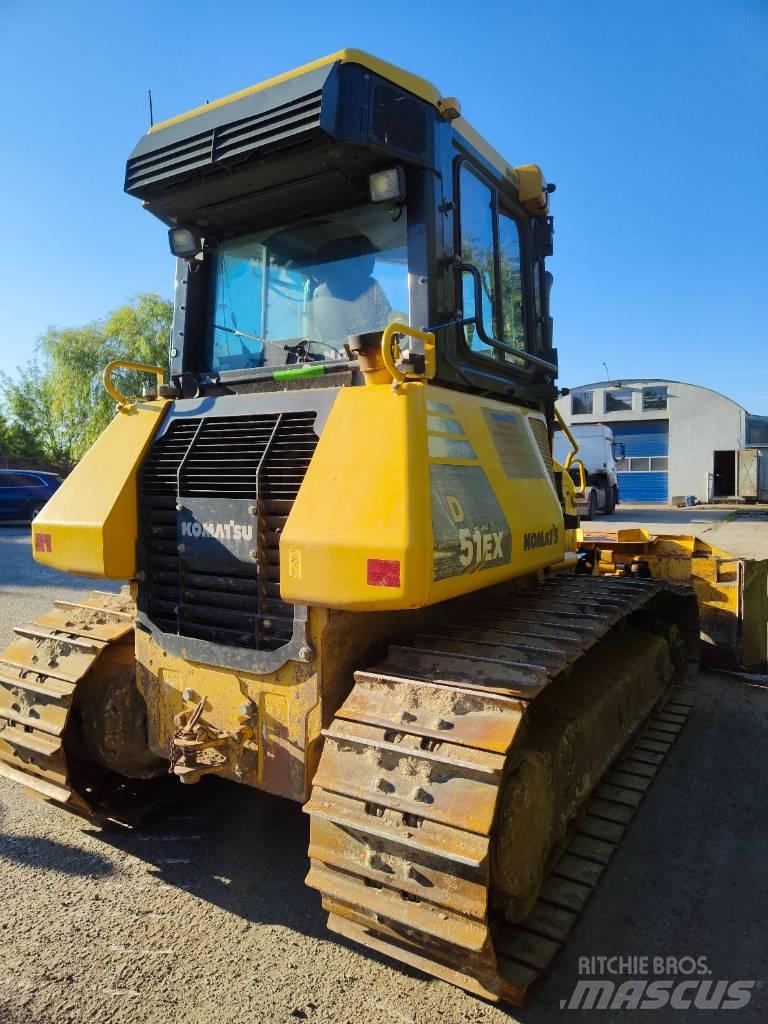 Komatsu D 51 Crawler dozers