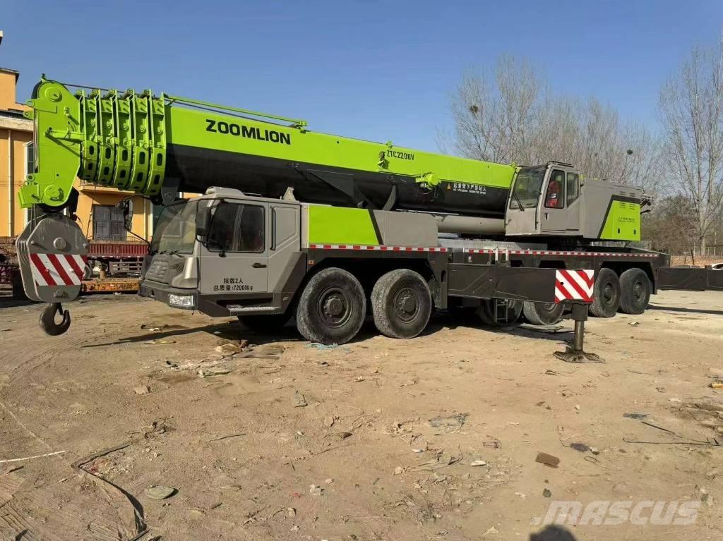 Zoomlion 220 Ton All terrain cranes