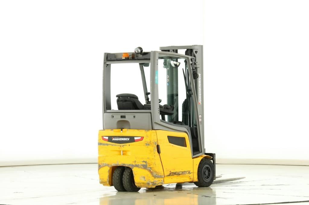 Jungheinrich EFG 215 Electric forklift trucks
