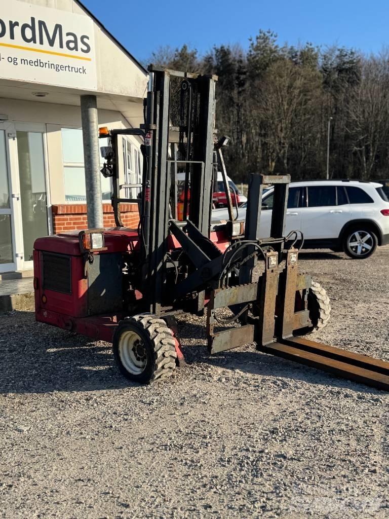 Moffett M4 25.3 Diesel trucks
