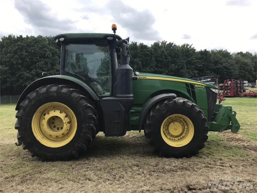 John Deere 8295R Tractors