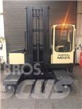 Hubtex MD25 Side loader