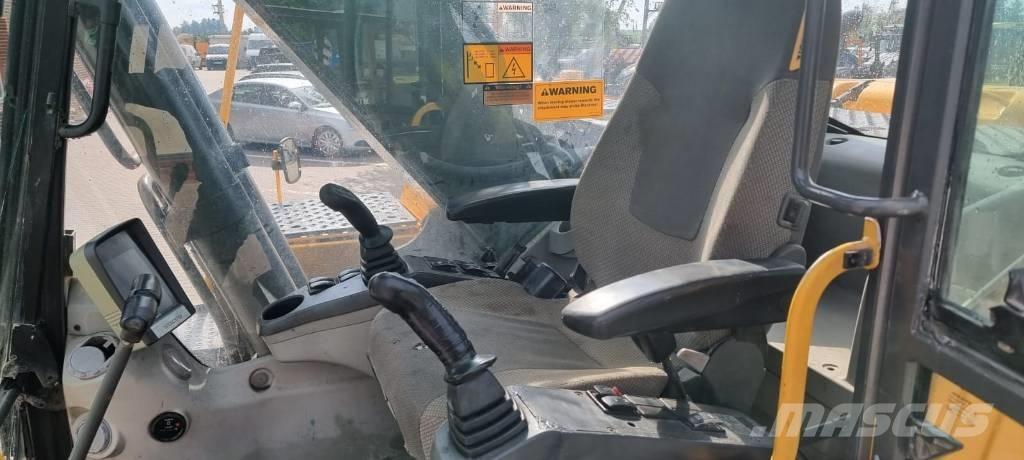 Volvo EC 210 C Crawler excavators