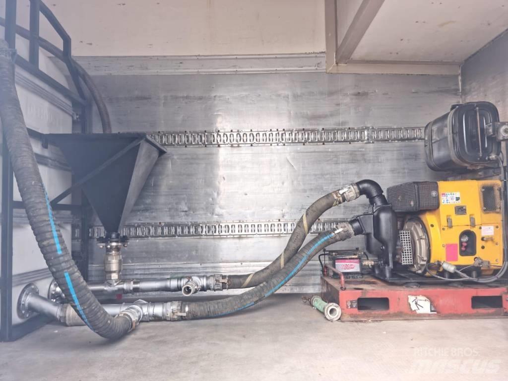 Ditch Witch JT 25 Horizontal drilling rigs