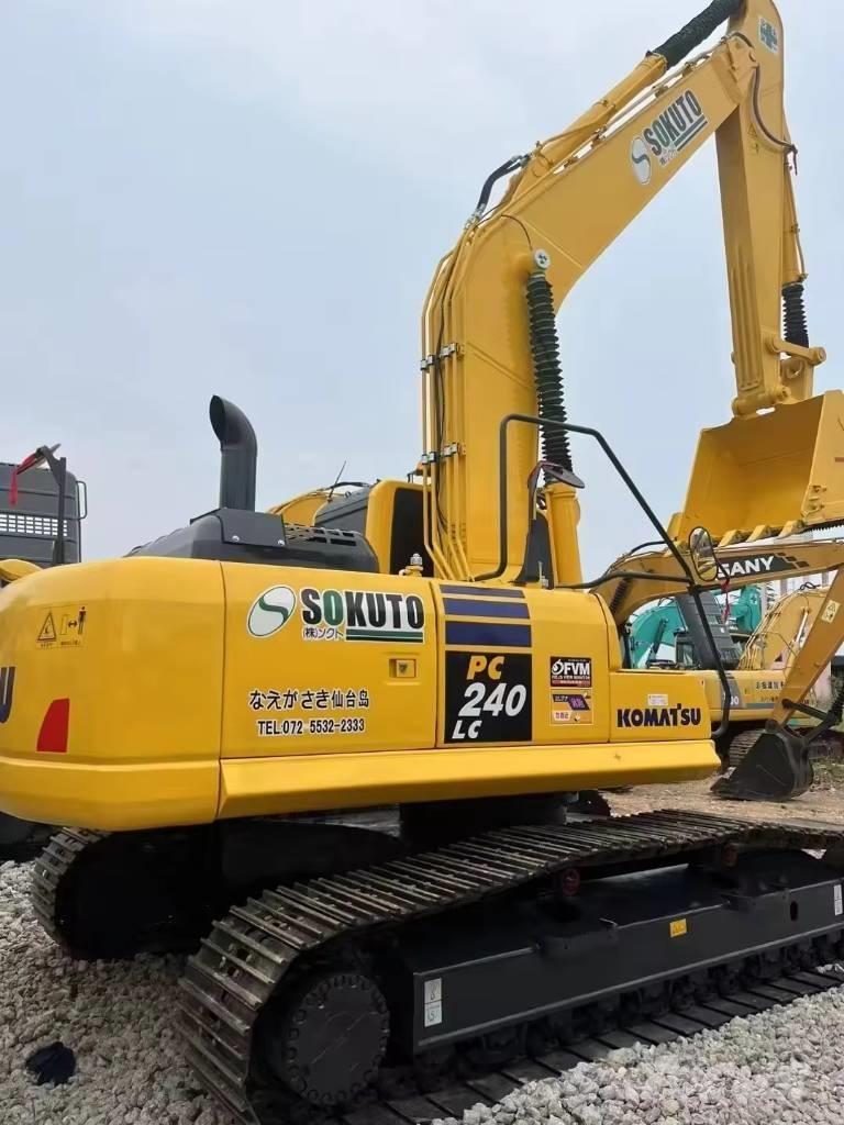 Komatsu PC 240 Crawler excavators