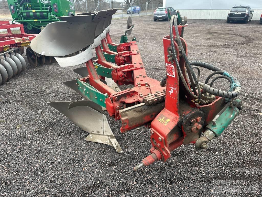 Kverneland EM85 Reversible ploughs