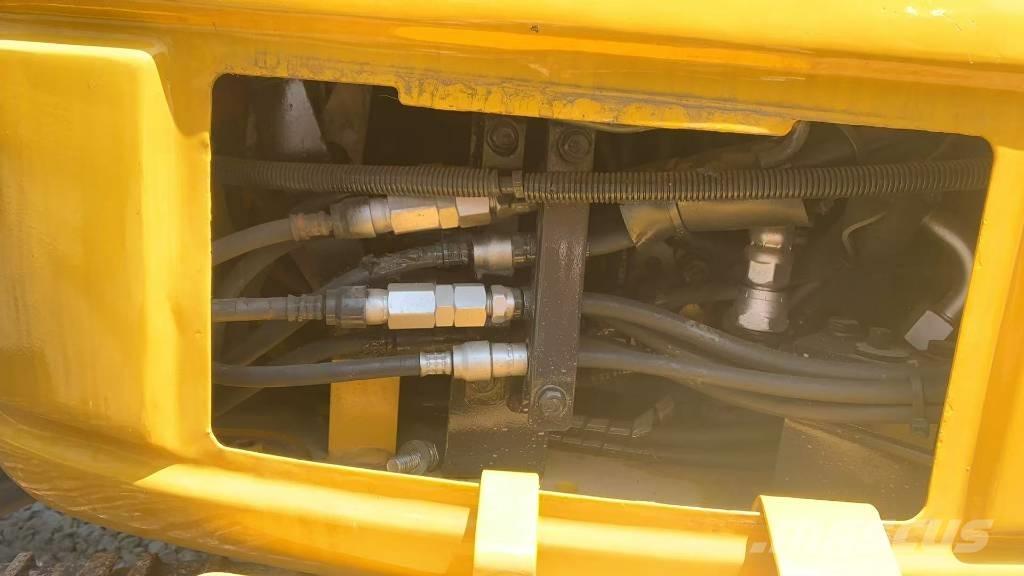 Komatsu PC 40 MR Crawler excavators