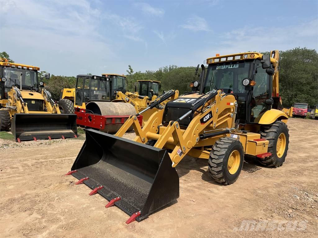 CAT 420 F2 Backhoe