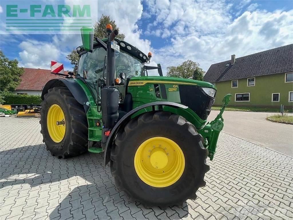 John Deere 6r 215 Tractors