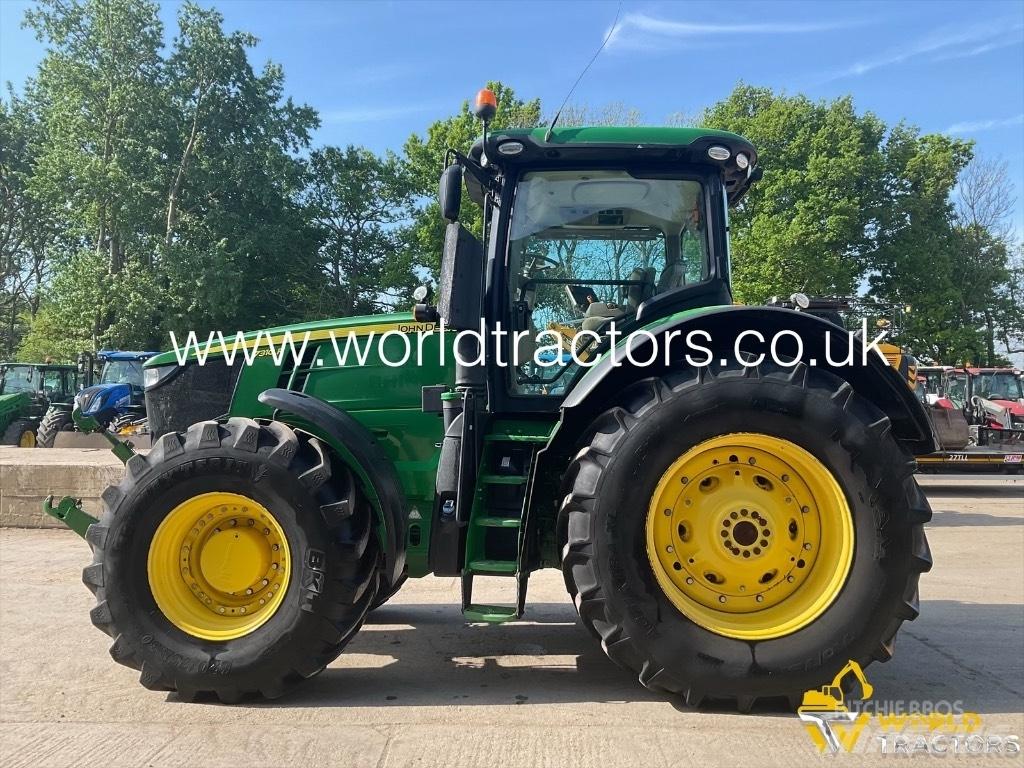 John Deere 7310 R Tractors