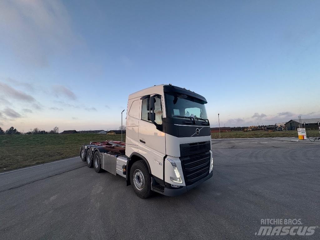 Volvo FH 500 Hook lift trucks