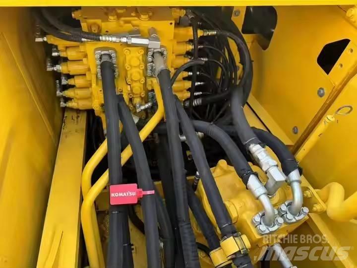 Komatsu PC210lc Crawler excavators