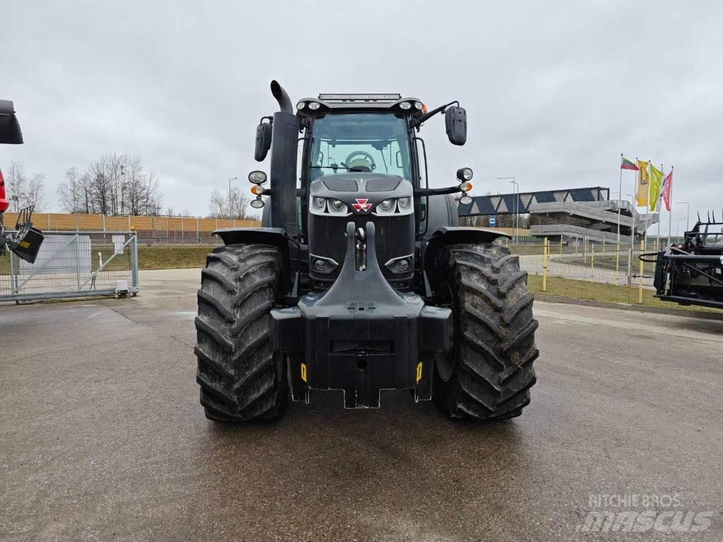 Massey Ferguson 8740 Tractors