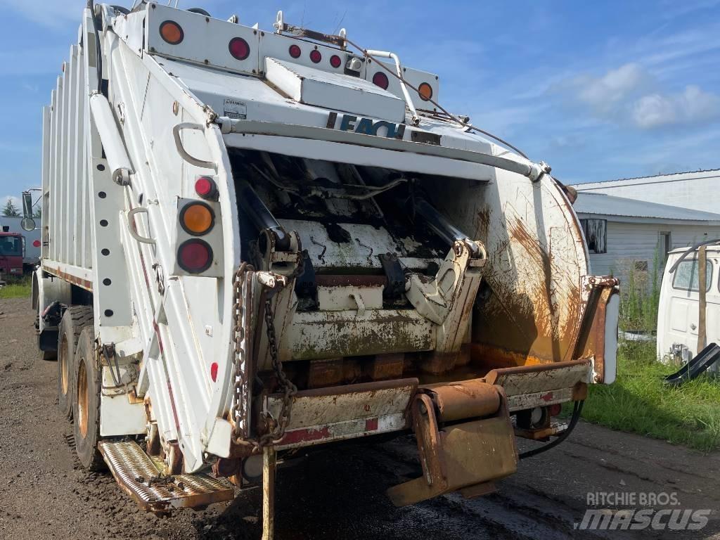Volvo WX64 Waste trucks