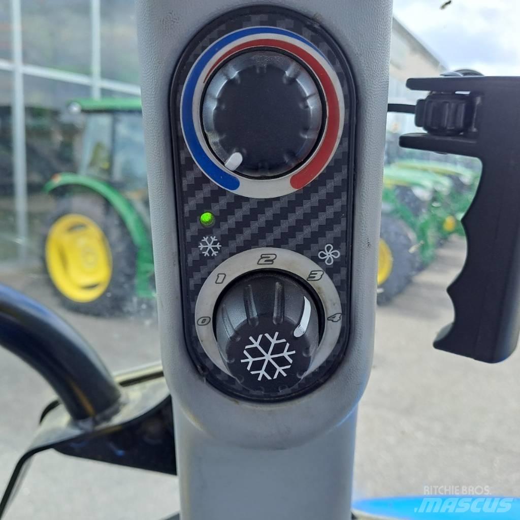 New Holland T 4.95 Tractors